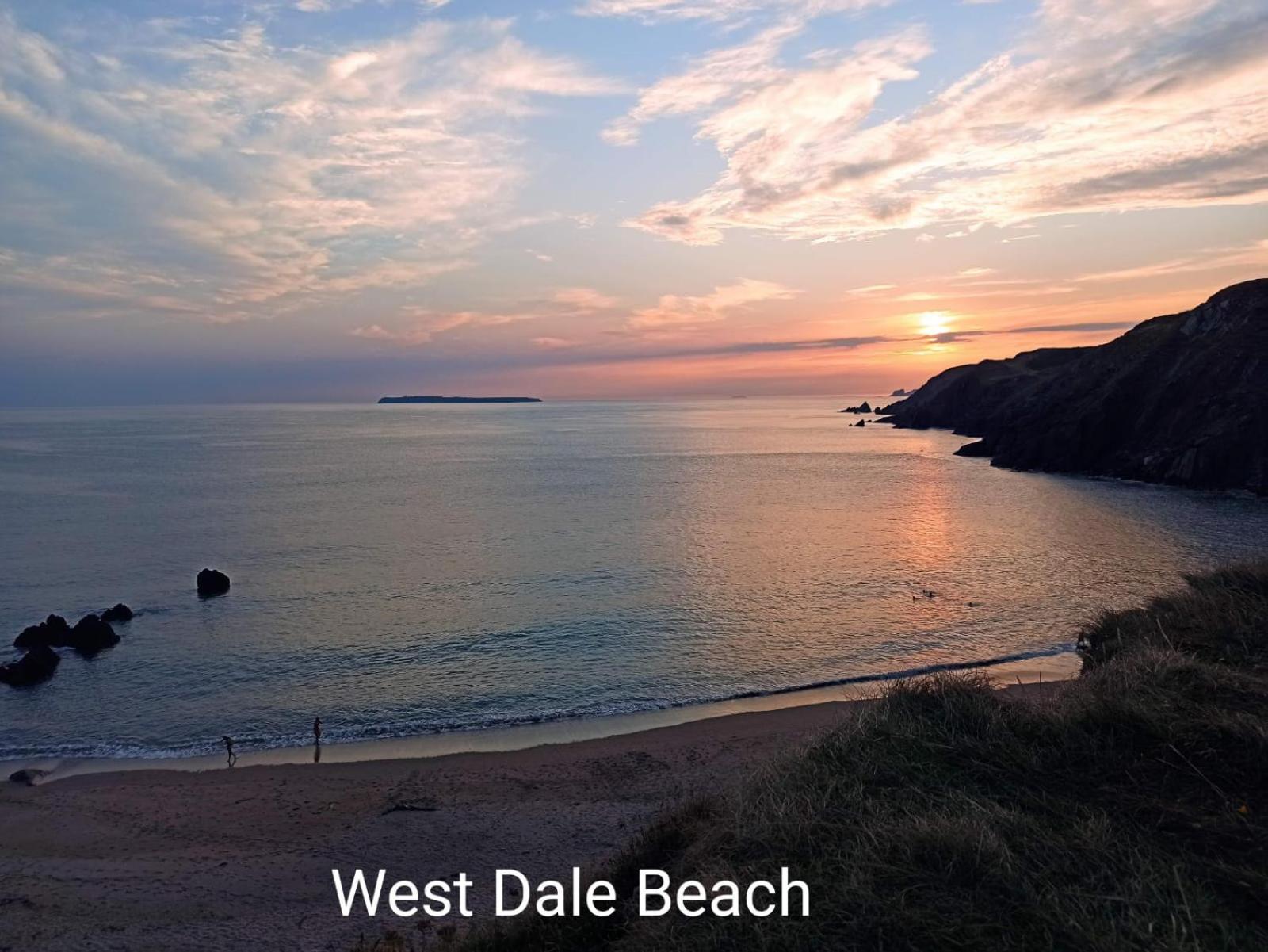 Holiday Home In Dale, Pembrokeshire Номер фото